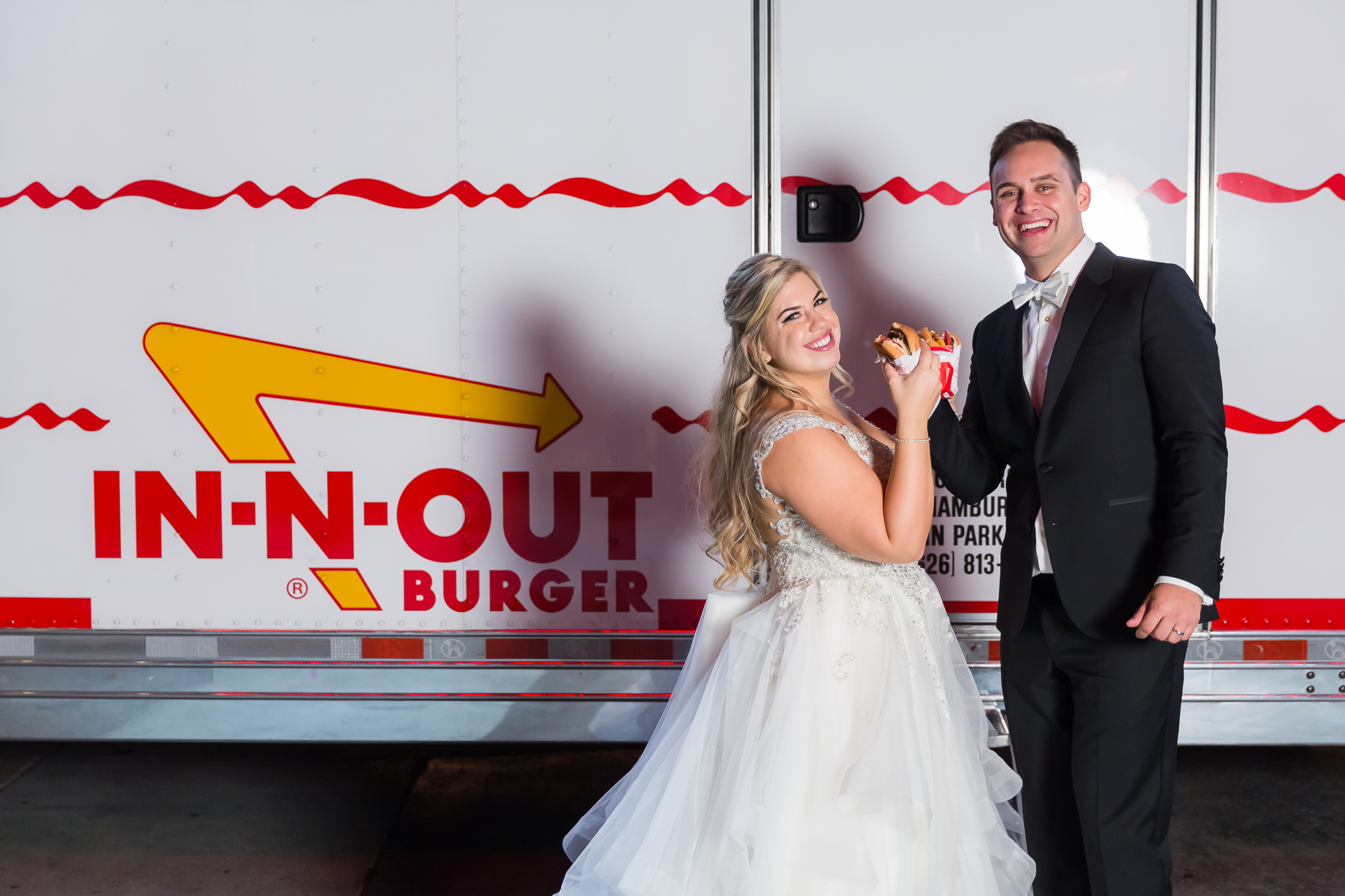 In-n-out burgers at Sheraton Universal Hotel Wedding