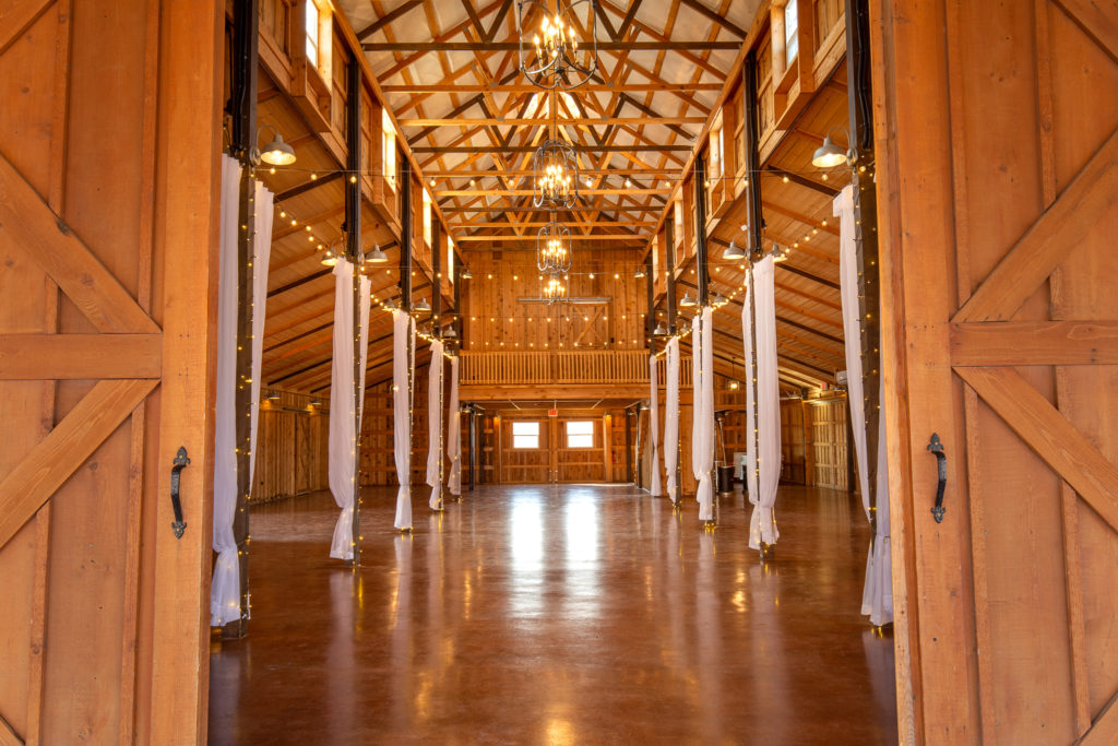 The Big White Barn wedding and event venue in Decatur texas