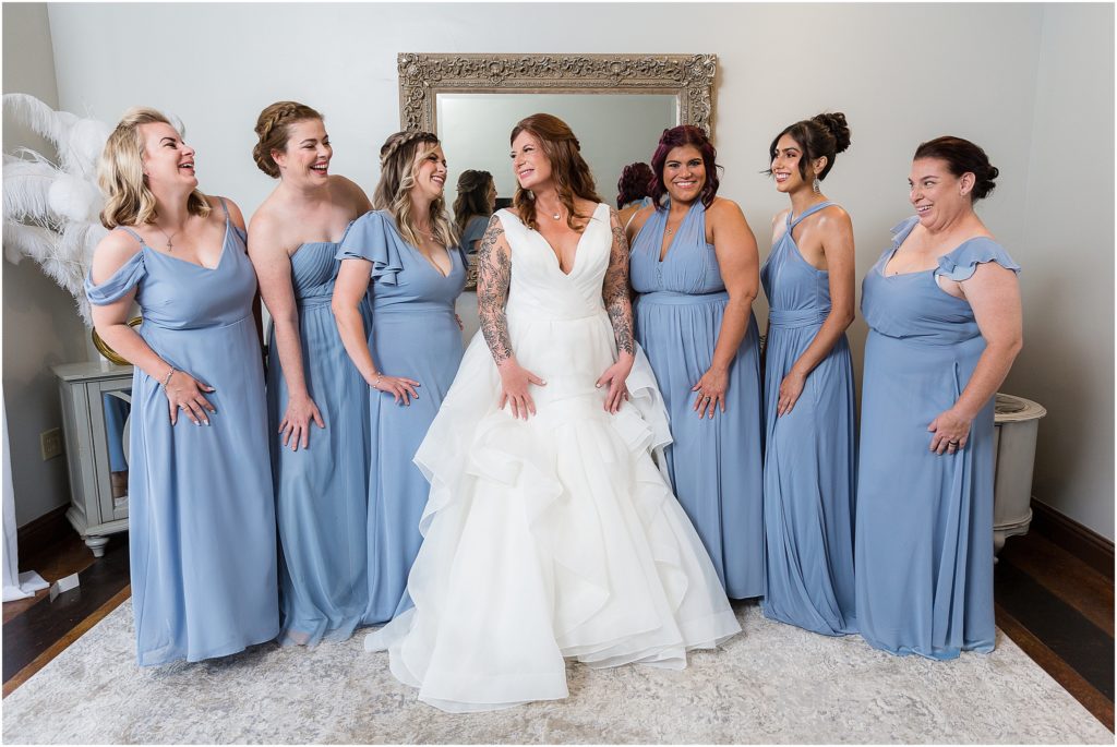 bridesmaids in bridal suite at stoney ridge villa during Azle Texas villa wedding